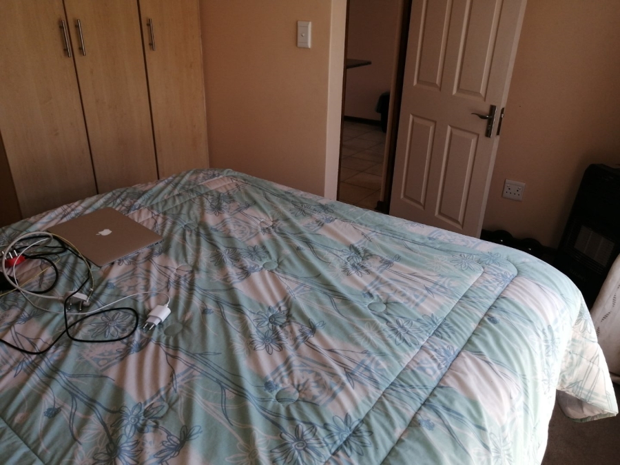 2 Bedroom Property for Sale in Vredenhof Sh Free State
